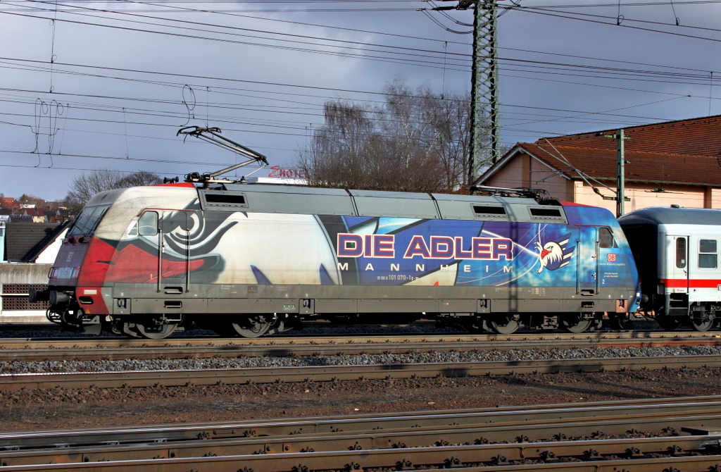 101 070  Adler Mannheim  mit IC am 19.02.12 in Fulda