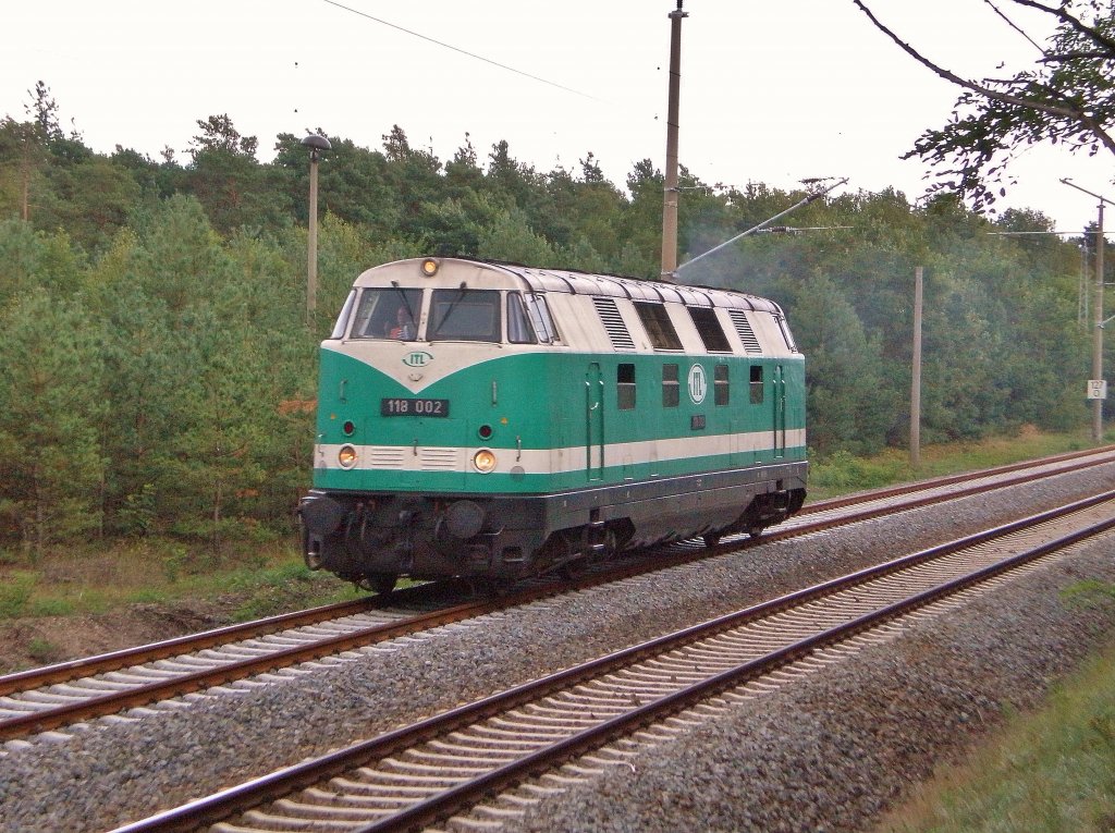 118 002 von ITL auf dem Weg nach Falkenberg in Elsterwerda, 3.9.2009.