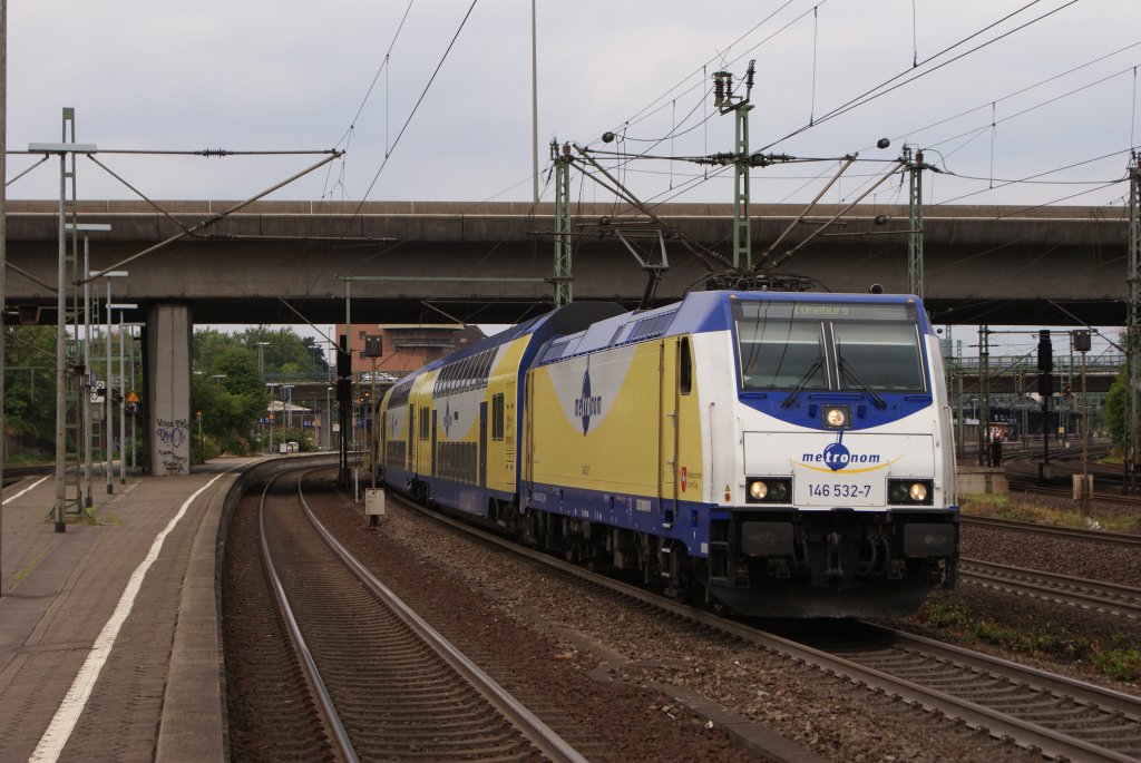 146 532-7 mit einem metronom nach Lneburg in Hamburg-Harburg am 01.08.2010