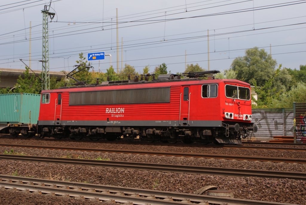 155 183-7 mit Containerzug in Hamburg-Harburg am 01.08.2010