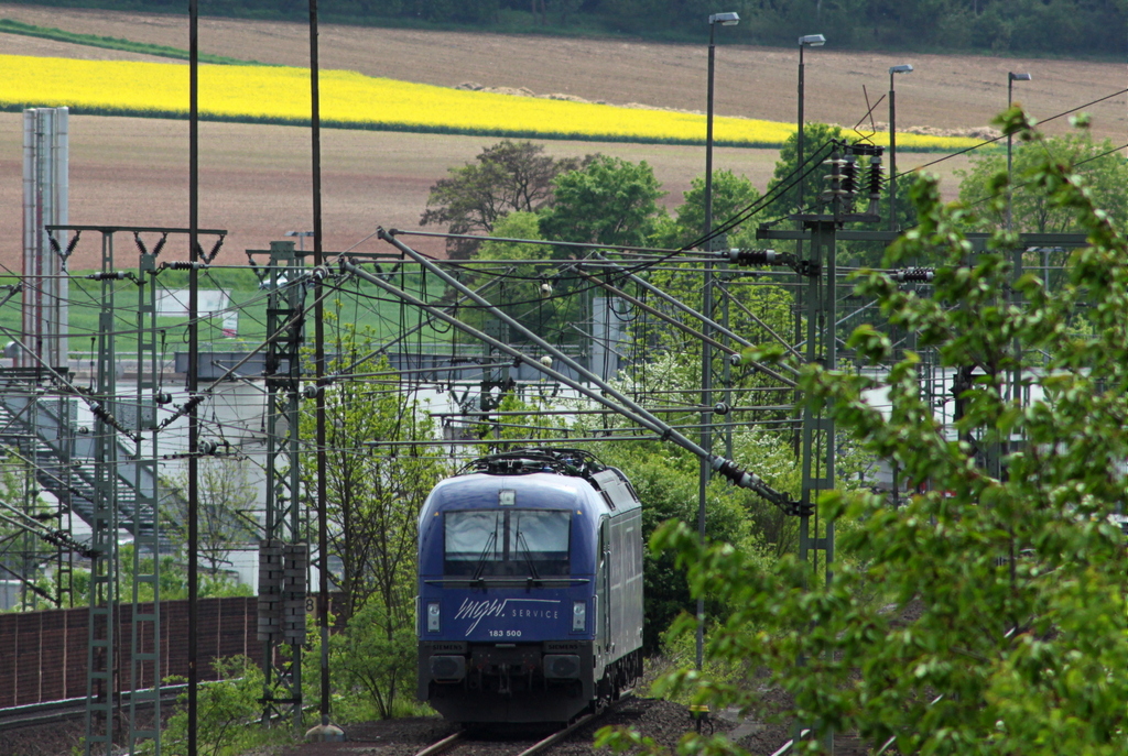 183 500 MGW/Raildox abgestellt am 11.05.12 in Fulda