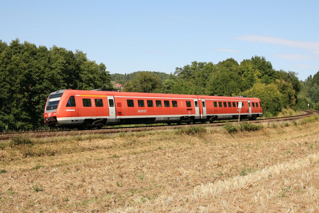 612 110-7 wurde am 23.08.12 bei seiner Fahrt nach Nrnberg in Lehendorf fotografiert.
