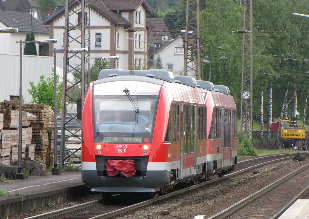 640 015 und 640 029 auf dem Weg nach Bad Berleburg am 17.05.09 in Kreuztal.