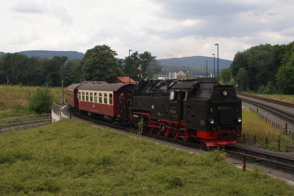 99 7240-7 mit dem N 8932 vom Brocken nach Wernigerode bei der Einfahrt in Wernigerode am 08.08.2010
