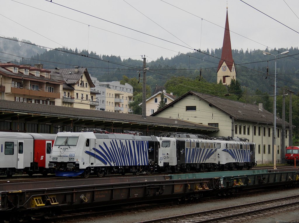 Die 185 663, die 139 260 und die 139 213 abgestellt in Kufstein am 22.08.2009. 

