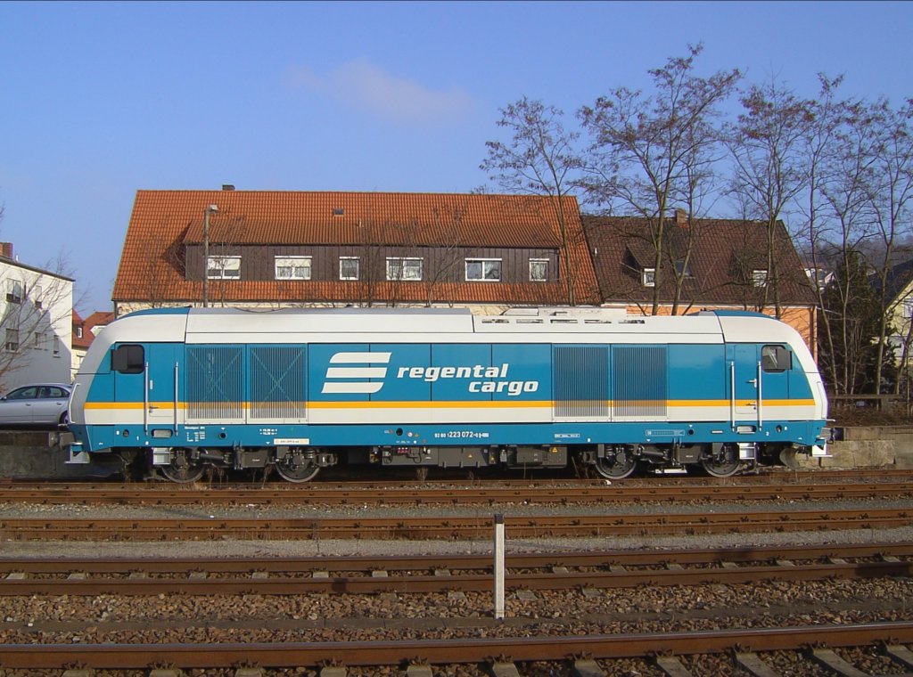 Die 223 072 am 29.12.2007 in Schwandorf auf einem Abstellgleis und wartet auf neue Einstze.