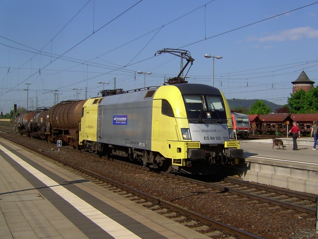 Die Dispo ES 64 U2-014 der MWB am 13.05.2008 bei der Durchfahrt in Lichtenfels. 
