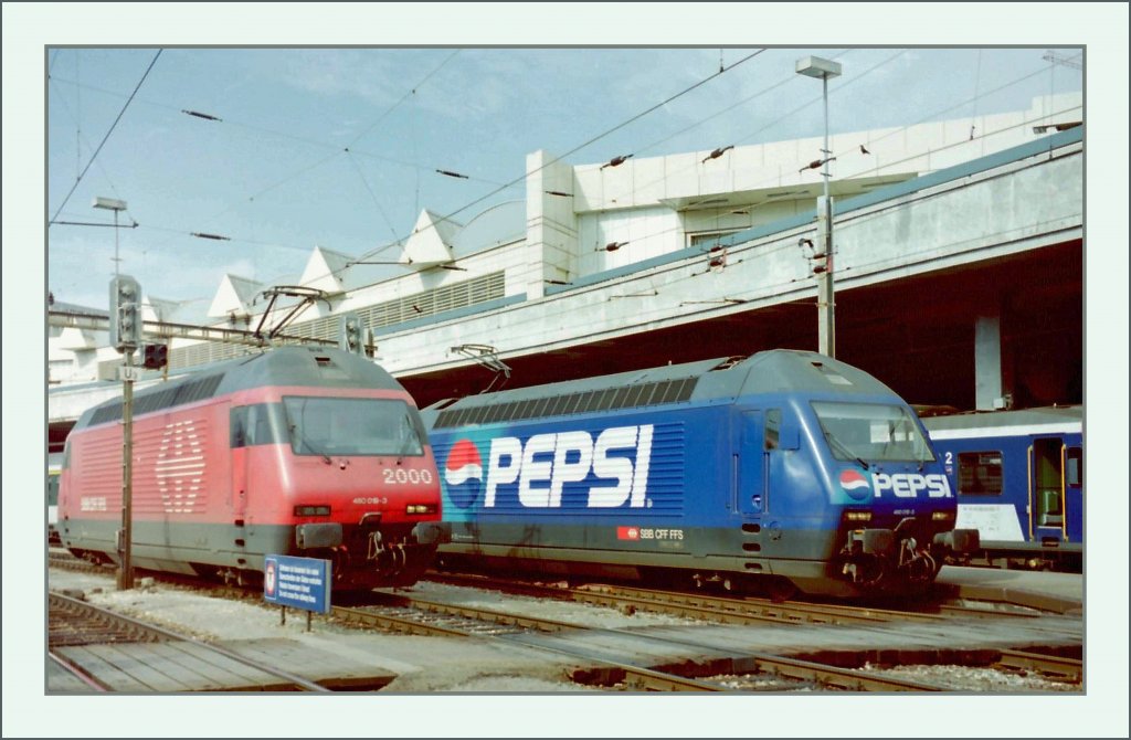 Die SBB Re 460 018-6 wirbt fr Pepsi. 
Lausanne, 1987