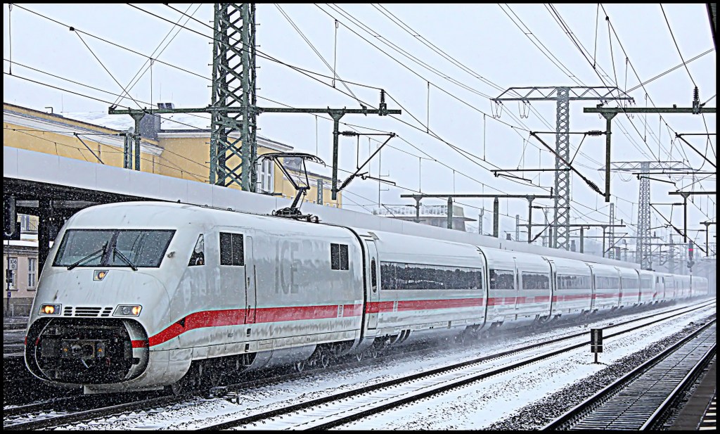 Doppeltraktion ICE2 am 23.02.13 in Fulda