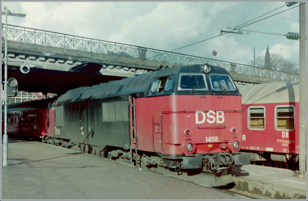 DSB MZ 1458 in Koebenahavn.
Februar 1988