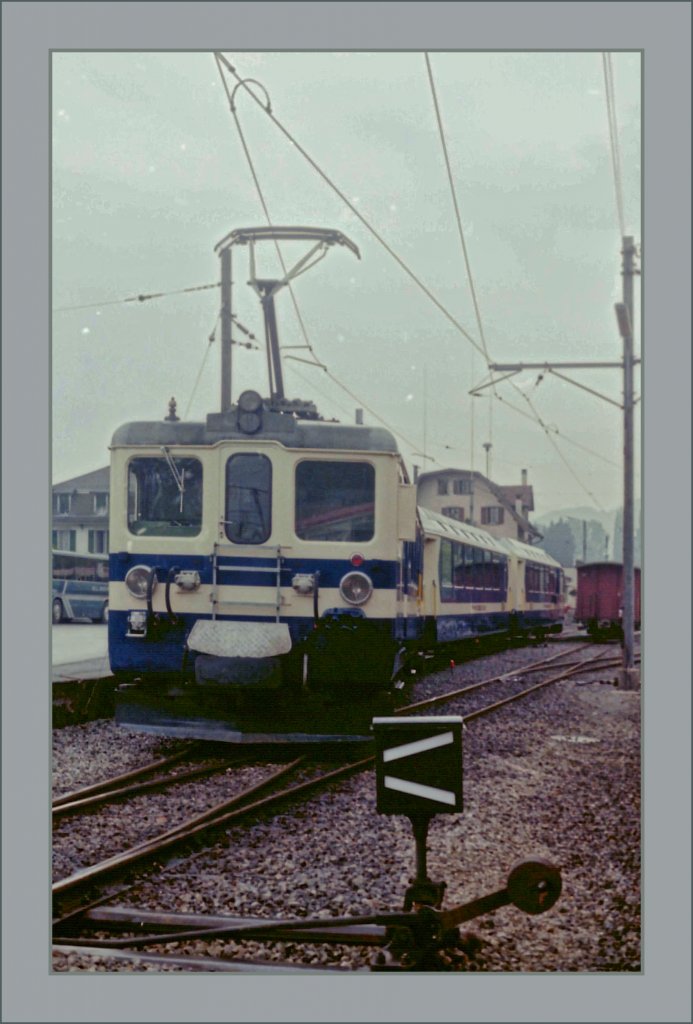 Eine Testfahrt des MOB  Panoramic Express  in Blonay (via B-C).
Sommer 1986