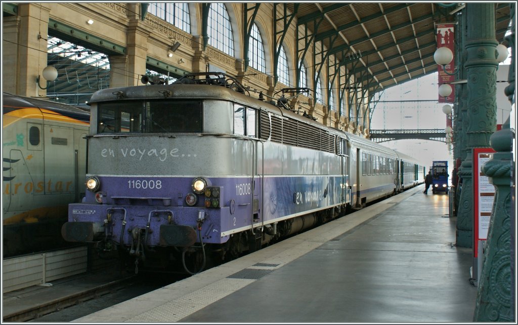 SNCF 16008 in Paris Nord am 6. Mai 2011