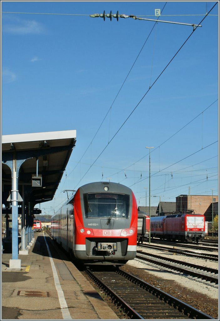 Statt 110 fahren nun 440 032-1 von Aalen nach Donauwrth. 
Aalen, den 14.11.2010