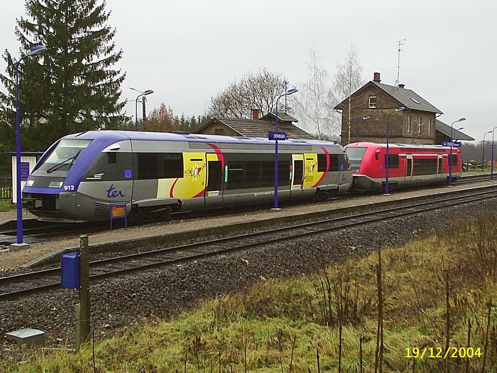 X 73912  Lothringen  in Oermingen am 23/12/2004