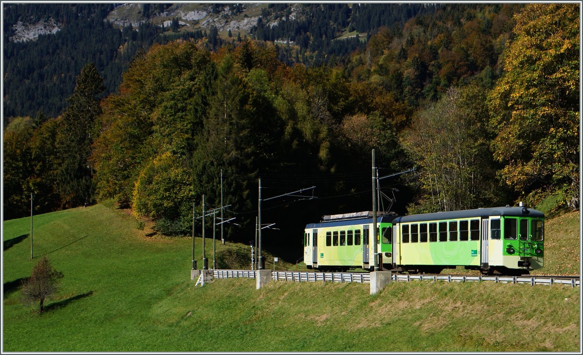 ASD Regionalzug zwischen Le Sépey und Les Planches.
18. Okt. 2014