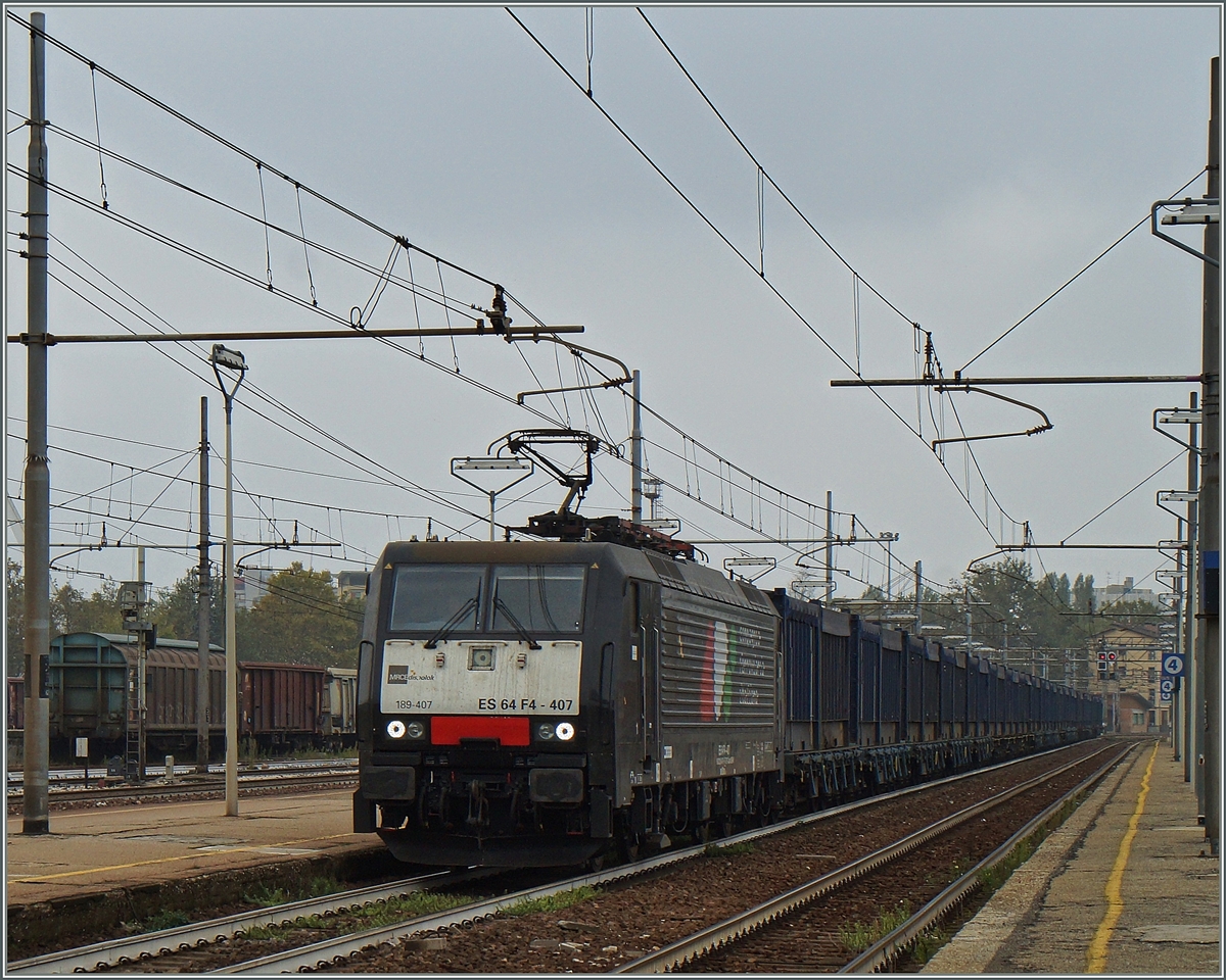 Die ES 64 F4 407 (E 189 407) in Modena. 
20. Sept. 2014 