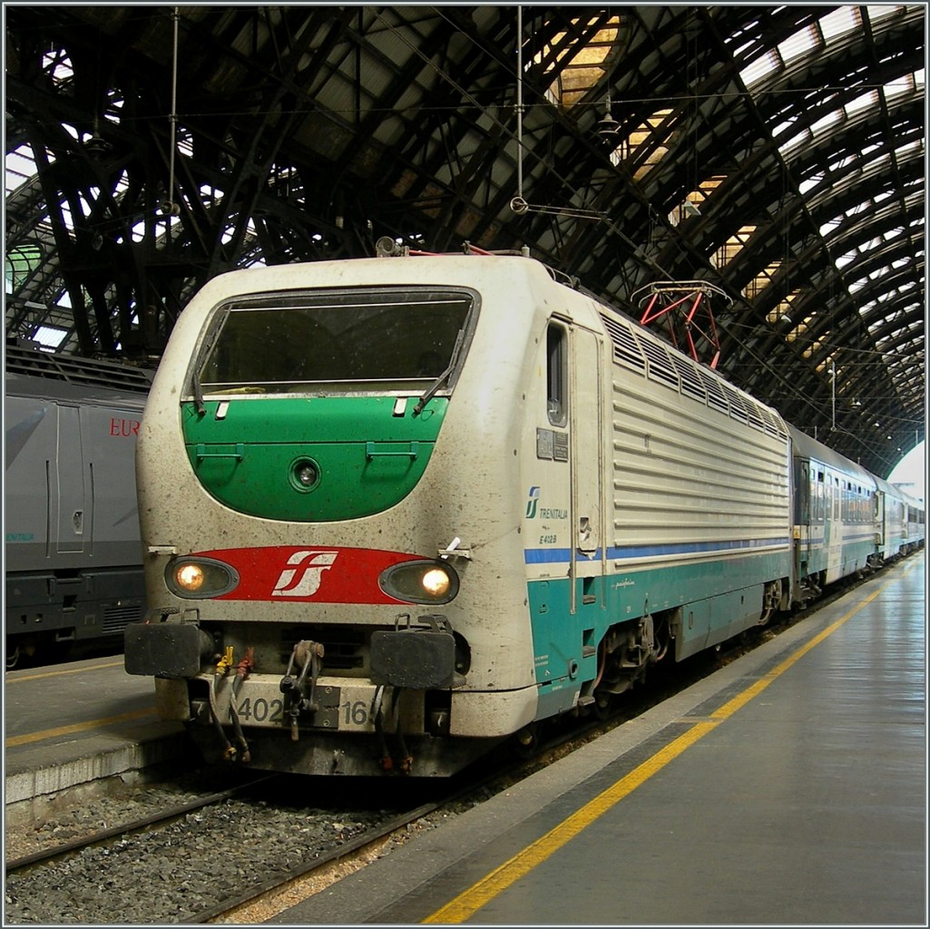 Die FS 402 165 in Milano. 
30. Aug. 2006