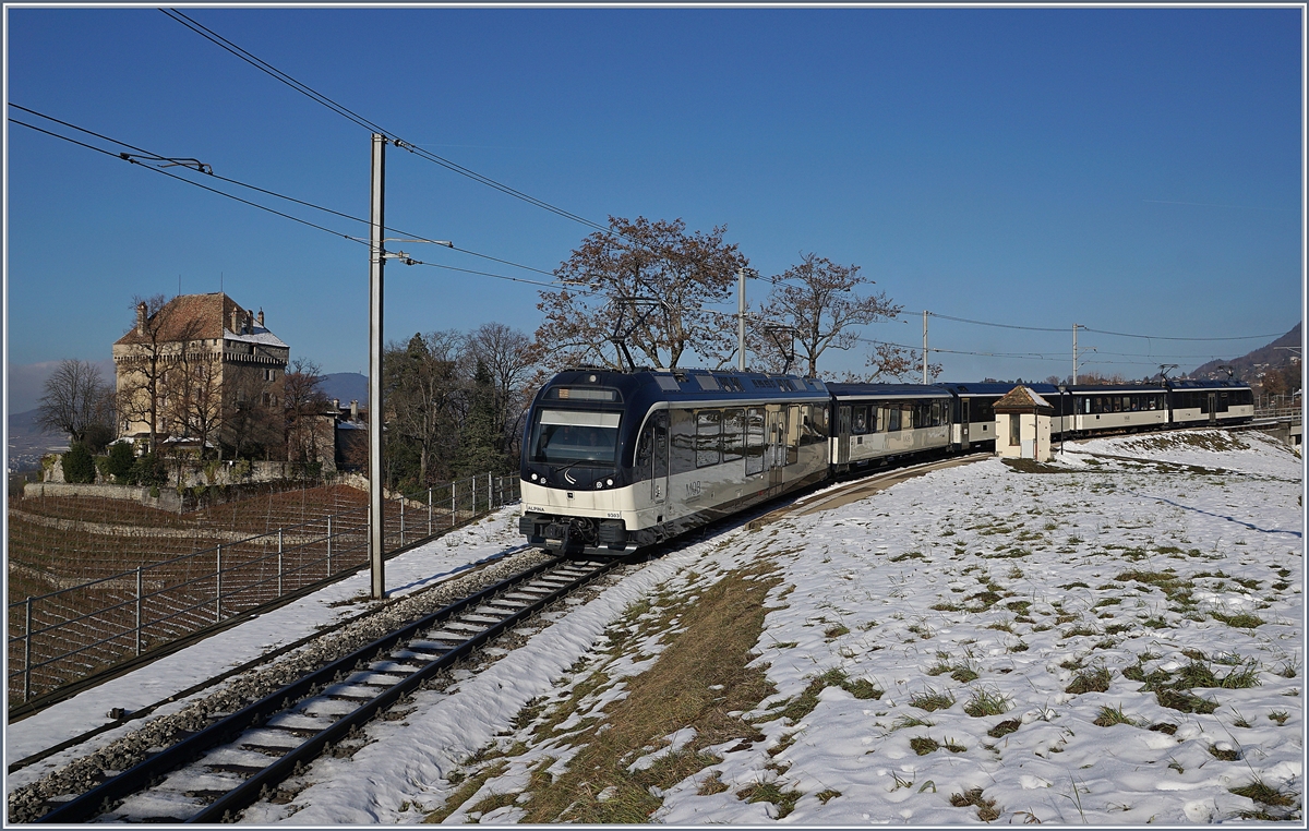 Die neuen Gesichter der MOB (MVR):  Alpina  Be 4/4 (Zwischenwagen)  ABe 4/4 für den Regional- und Schnellzugsverkehr Richtung Zweisimmen (MOB) bei le Châtelard VD.
6. Dez. 2017