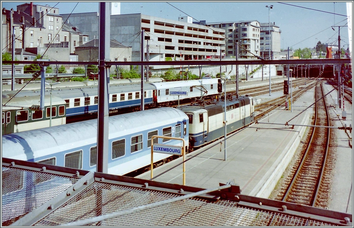 Ein Blick über den nördlichen Teil vom Bahnhof LUxembourg. 
13. Mai 2013