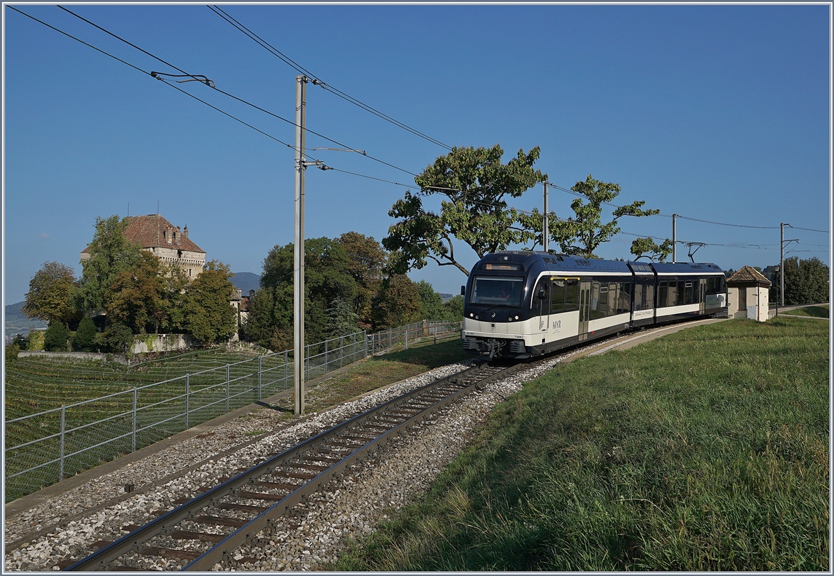 Ein MVR ABeh 2/6 im Regionalzugsdienst Chernex - Montreux bei Châtelard VD.
15. Sept. 2018