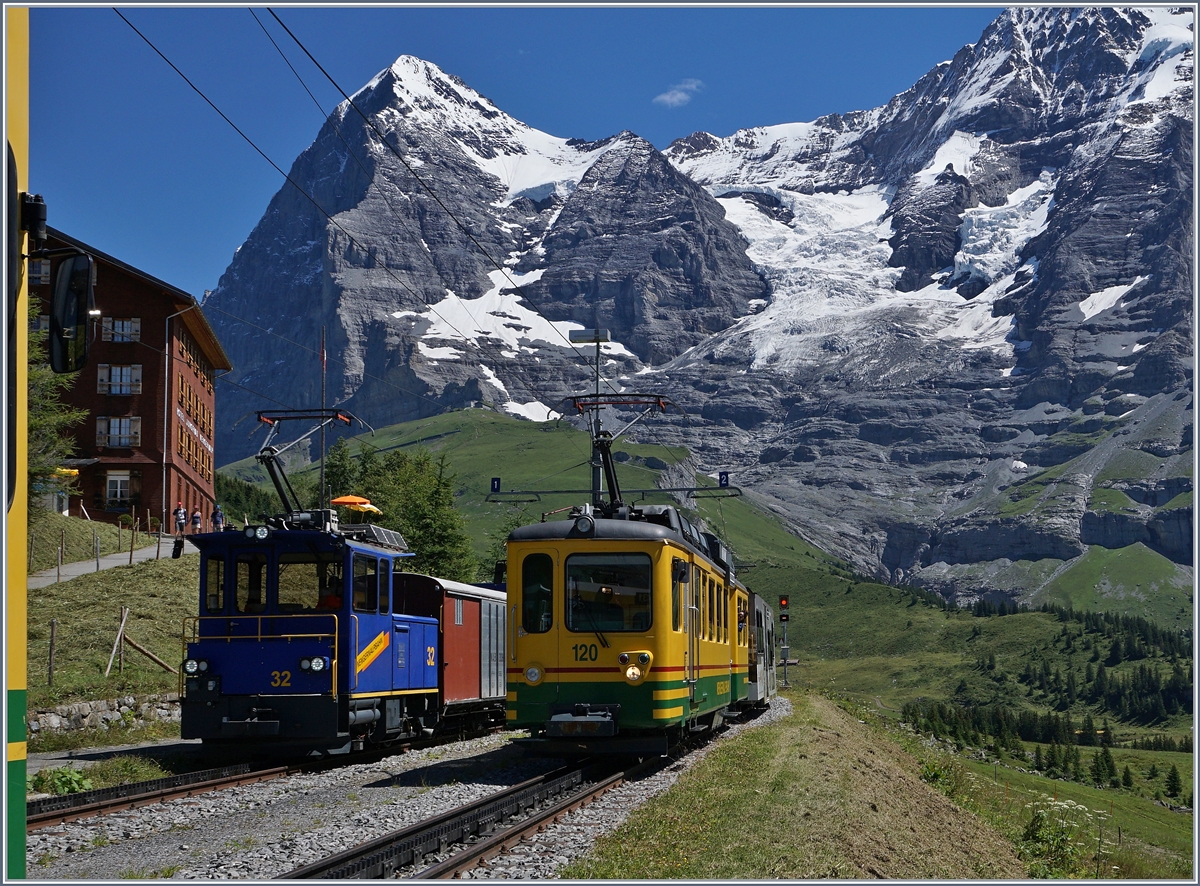 WAB Reise- und Güterzüge auf der Station Wengener Alp.
8. August 2016