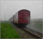Als Abschied zum Bild des Monats bei bahnamateurbilder:  Molli  auf der Fahrt nach Bad Doberan zwischen Khlungsborn und Heiligendamm am 17. Mai 2006.
