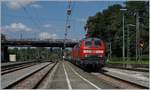 br-218-v-164/722716/die-db-218-416-8-und-eine Die DB 218 416-8 und eine weitere erreichen mit einem EC von München Lindau HBF. Für die Weiterfahrt des Zuges wird eine SBB Re 4/4 II den Zug übernehmen.  

9. Sept. 2016