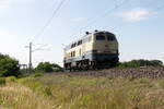br-218-v-164/789301/218-466-1-railsystems-rp-gmbh-kam 218 466-1 Railsystems RP GmbH kam Lz durch Nennhausen und fuhr weiter in Richtung Wustermark. 14.08.2021