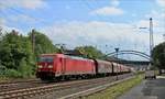 185 396 mit kurzem Güterzug in Richtung Hagen am 05.09.2020 in Kreuztal.
