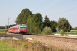 628 571-2 wurde am 11.09.16 auf seiner Fahrt von München Hbf nach Mühldorf am Inn am Rande von Markt Schwaben im Bild festgehalten.