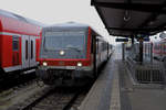 BR 0628/592958/der-muehldorfer-neuzugang-628-622-3-steht Der Mühldorfer Neuzugang 628 622-3 steht am trüben 21.12.17 abfahrbereits nach Salzburg im Bahnhof von Mühldorf.