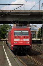101 094 am 13.08.2010 mit einem IC in Richtung Karlsruhe in Hamburg Harburg