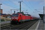 br-61202-regio-umbau/586236/die-db-120-205-0-auf-der Die DB 120 205-0 auf der Fahrt von Rostock nach Hamburg hat Schwerin erreicht.
23. Sept. 2017 
