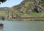 Die Zeiten der 143er und der modernisierten Silberlingen auf der rechten Rheinstrecke sind bald vorbei...