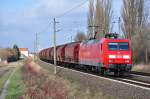 Kurz nach dem Start in Wismar wurde die 145 049 mit ihrem Zug nach Baalberge in Schwerin-Medewege geknipst.Das war das zweite mal am 14.02.2014 das mir die Lok in den Sucher fuhr.Allerdings wartete