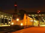 146 537-6 stand am Abend des 6.11 mit dem ME'r nach Lneburg abfahrbereit am Bahnsteig 4.