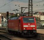 br-6146-traxx-f-p140-160-ac1-2/160437/146-213-4-brachte-den-ire-4235 146 213-4 brachte den IRE 4235 nach Lindau bis nach Ulm Hbf am 4.8.11 und rollte danach einmal um den Zug.