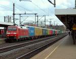 152 166-5 mit Containerzug am 19.06.11 in Fulda