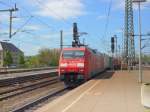 152 120-2 mit Containerzug am 21.05.10 in Fulda