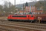 br-6155-ex-dr-250/189952/155-083-9-der-db-schencker-rail 155 083-9 der DB Schencker Rail fhrt mit einem Coil-Zug am 10.03.2012 von Kreuztal in Richtung Hagen los.