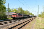 br-6155-ex-dr-250/656257/155-061-5-railpool-gmbh-fuer-db 155 061-5 Railpool GmbH für DB Cargo mit einem gemischtem Güterzug in Friesack und fuhr weiter in Richtung Nauen am 25.04.2019. Nun steht sie abgestellt in Rostock-Seehafen.