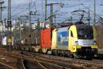 182 507 von boxxpress mit Containerzug am 20.02.12 in Fulda