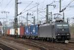 185 570-9 von boxxpress mit Containerzug am 06.04.11 in Fulda