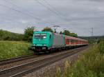br-6185-traxx-f140-ac1-ac2/168408/die-185-617-mit-einer-s Die 185 617 mit einer S Bahn nach Neumarkt Oberpfalz am 21.06.2011 unterwegs bei Plling.