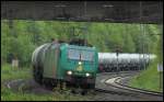 br-6185-traxx-f140-ac1-ac2/266528/185-533-von-rail4chem-mit-kesselwagenzug 185 533 von Rail4Chem mit Kesselwagenzug am 09.05.13 in Gtzenhof. Gru an den Tf!!
