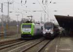 185 542 mit Kia Autotransportzug aus Tschechien in Falkenberg/Elster, 07.03.2014.