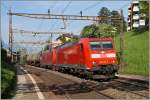 br-6185-traxx-f140-ac1-ac2/340052/zwei-db-185-mit-einem-gueterzug Zwei DB 185 mit einem Güterzug Richtung Norden in Lugano Paradiso. 
5. Mai 2014