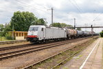 185 579-0 ITL - Eisenbahngesellschaft mbH mit einem Kesselzug  Dieselkraftstoff oder Gasöl oder Heizöl (leicht)  in Baruth(Mark) und fuhr weiter in Richtung Wünsdorf-Waldstadt. 04.08.2016