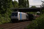 br-6185-traxx-f140-ac1-ac2/88916/185-683-0-mit-einem-autozug-in 185 683-0 mit einem Autozug in Hannover Limmer am 30.07.2010