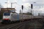 br-6186-traxx-f140ms-ms2/61289/186-102-lokomotion-mit-dem-dgs 186 102 (Lokomotion) mit dem DGS 95364 (Vlissingen/NL. - Cervignano/I.) in Mnchengladbach Hbf am 27.03.2010 um 12:57 Uhr